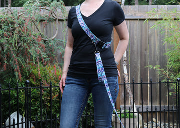 Peony Fantasy Handsfree Leash Attachment